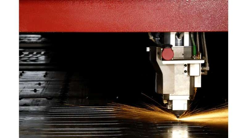 Mesin Laser Metal Cutting Presisi Tinggi